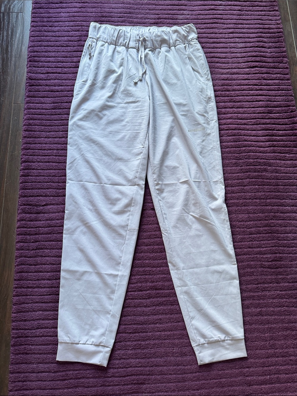 Women’s Patagonia Light Gray Terrebonne Joggers